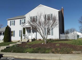 76 Berkeley Ct, Charles Town, WV 25414