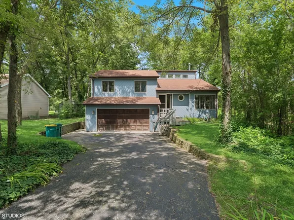 23906 W Washington Ave, Lake Villa, IL 60046