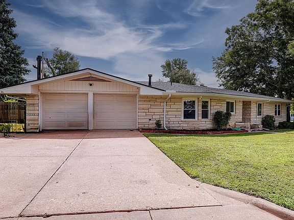 2nd image of 102 Highland Dr