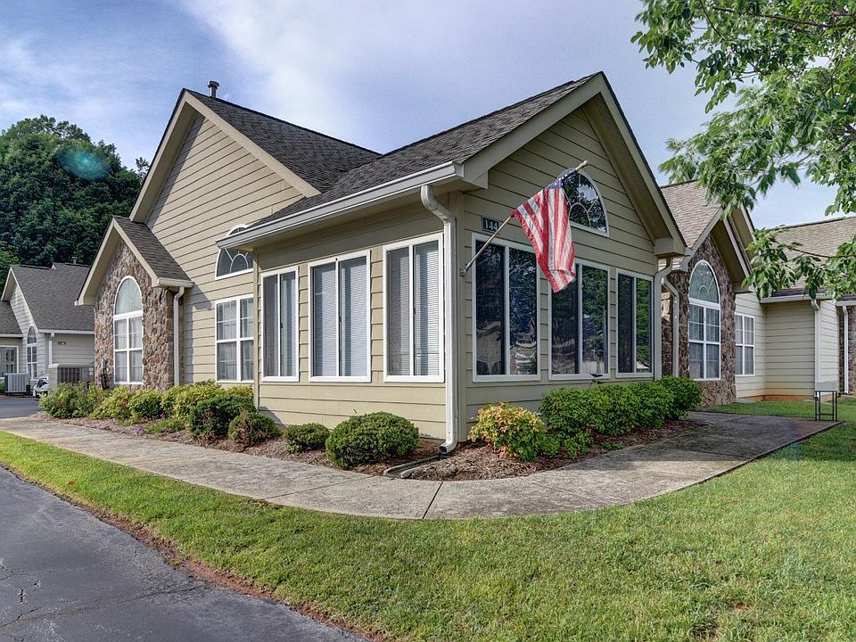 1st image of 144 Salisbury Cir