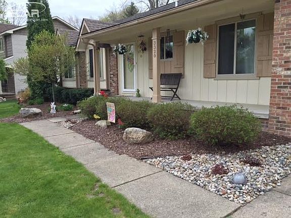 2nd image of 3320 Wallingford Dr