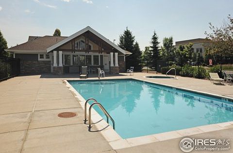 3rd image of 4605 Hahns Peak Dr Unit 102