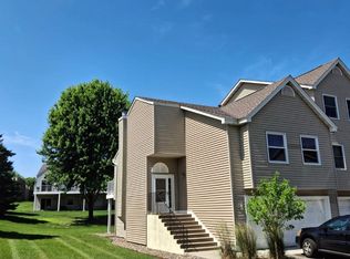 4112 S Meadowlark Rd, Eagan, MN 55122