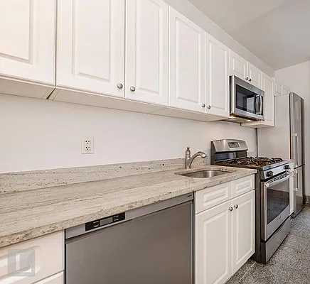 Rented by Living New York | media 13