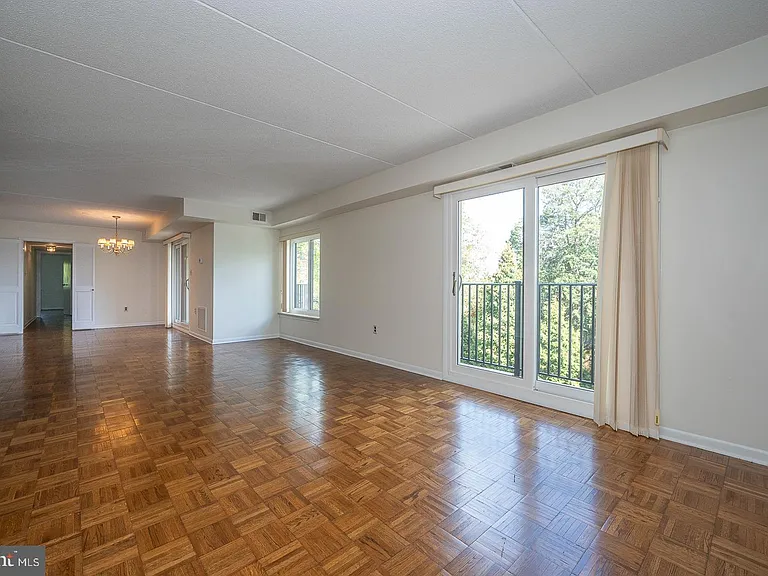 260 W Montgomery Ave #304 — Photo 12
