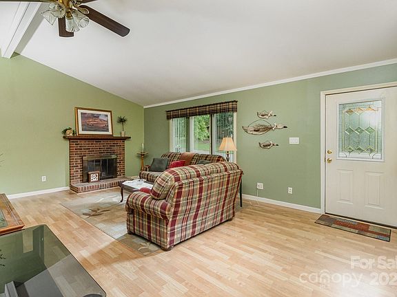 4th image of 9520 Buckskin Ln