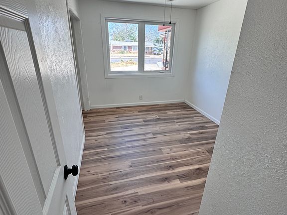 5th image of 3138 N Dixie Blvd Unit 1
