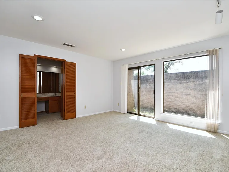 7718 Moondance Ln — Photo 14