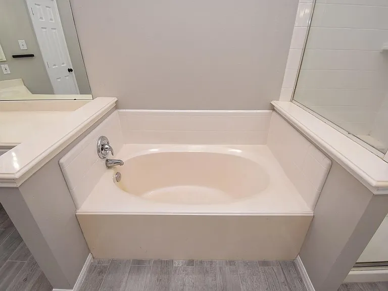 23122 Beech Canyon Dr — Photo 35