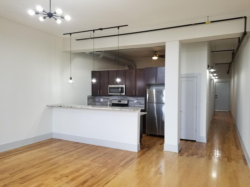 1st image of 1435 W 21st St #221