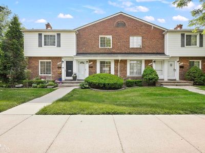 22920 Marter Rd, Saint Clair Shores, MI, 48080