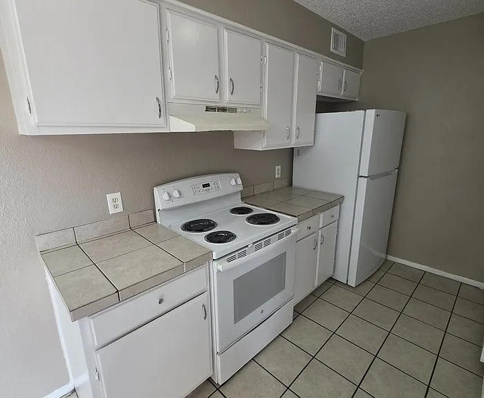 4401 Crockett Ave #A — Photo 9