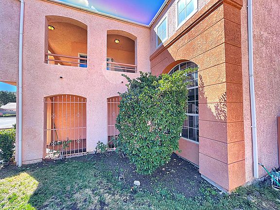 5th image of 38815 Calistoga St