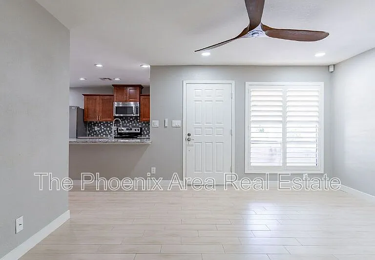 93 N Cooper Rd #20 — Photo 8