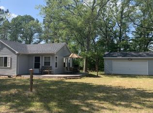 2068 Alley Rd, Oscoda, MI 48750