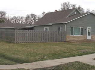 110 E 5th Ave, Sumner, NE 68878