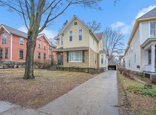 250 Paris Ave SE APT 4, Grand Rapids, MI 49503
