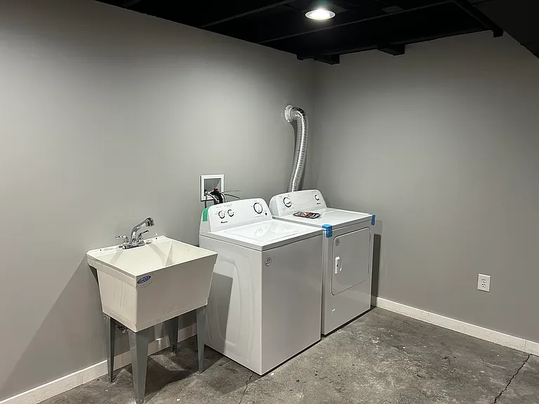 3605 Riverside Dr #2 — Photo 10