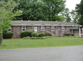 1005 Pleasure Ridge Dr, Corbin, KY 40701