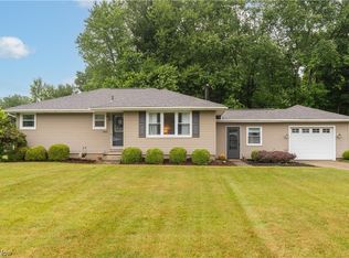 800 Leecrest St NW, Massillon, OH 44646