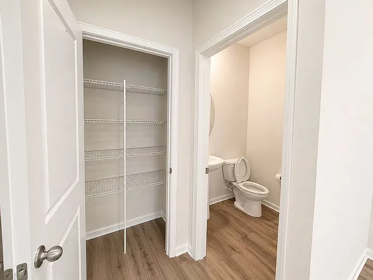312 Cedar Knoll Cir — Photo 7