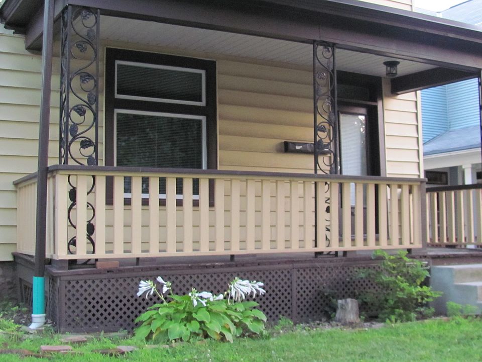1st image of 37 W Oakland Ave