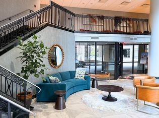 900 N Randolph St #1108972, Arlington, VA 22203