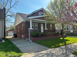 1053 Garfield Ave, Lincoln Park, MI 48146