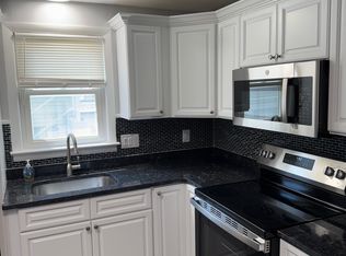 29 Beechmont St #A, Worcester, MA 01609