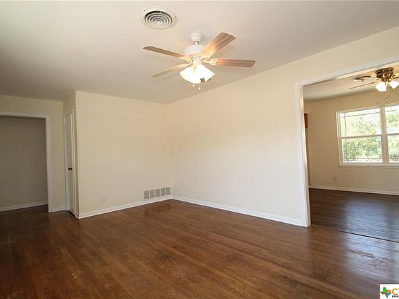 4th image of 1203 S 6th St