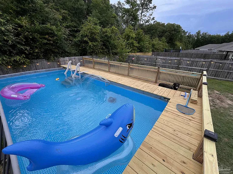 5375 Peach Dr — Photo 31