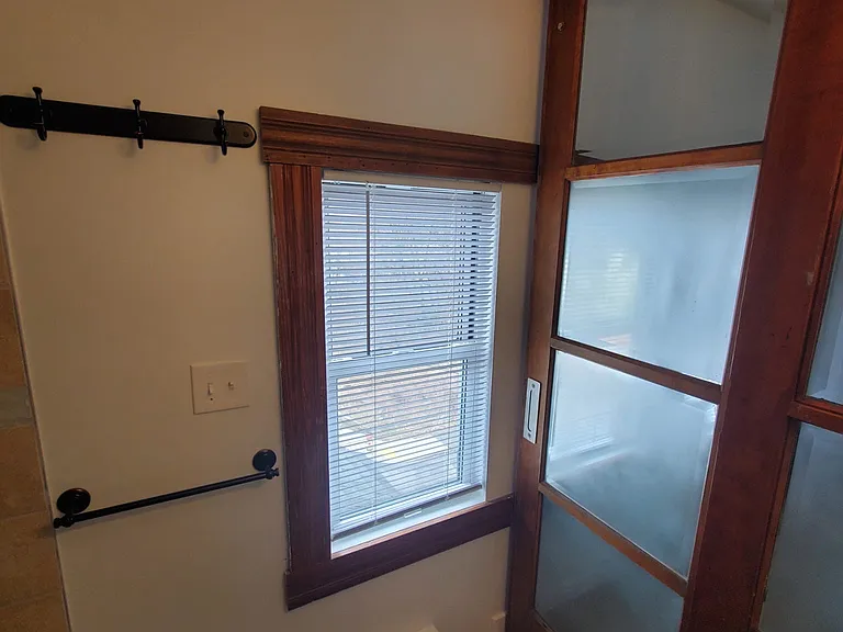 47 Laurel St #3 — Photo 7