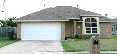 1st image of 702 Lisa Ln