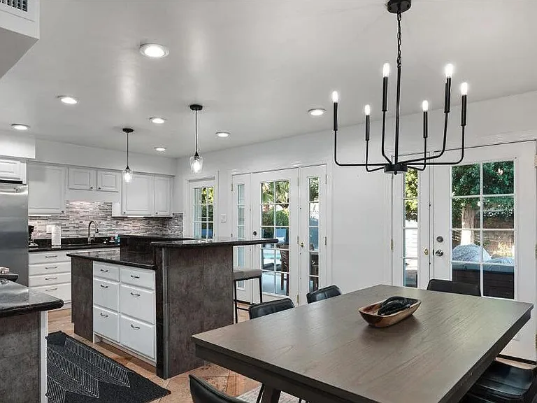 8620 E San Miguel Ave — Photo 9