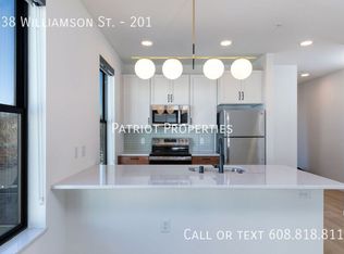838 Williamson St #201, Madison, WI 53703