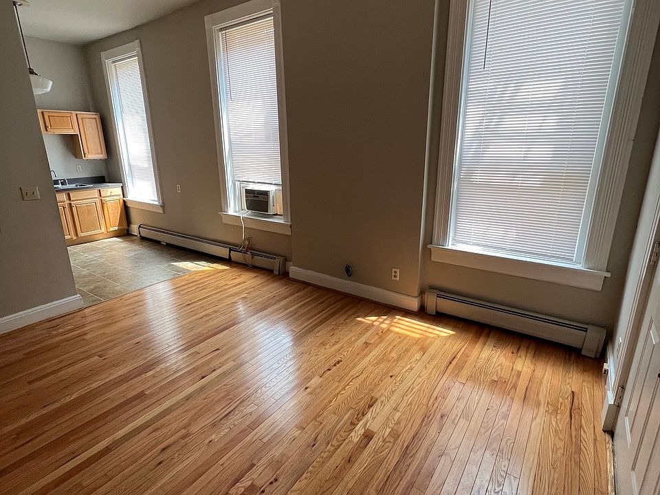 Living Room with ceiling high windows
