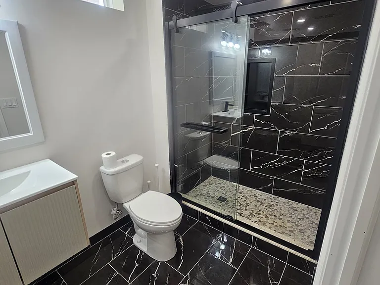 233 Leslie Davis St — Photo 19