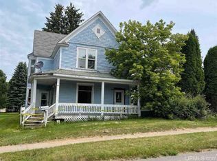 411 Cherry St, Iron River, MI 49935