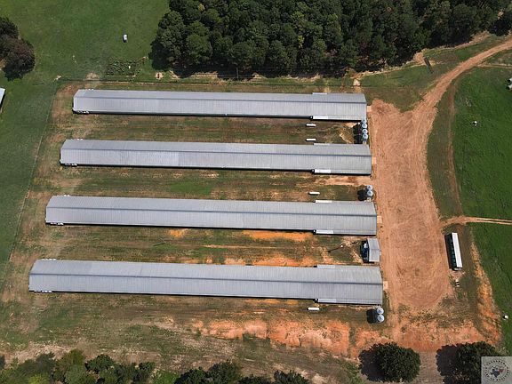 2nd image of 675 County Road 4304