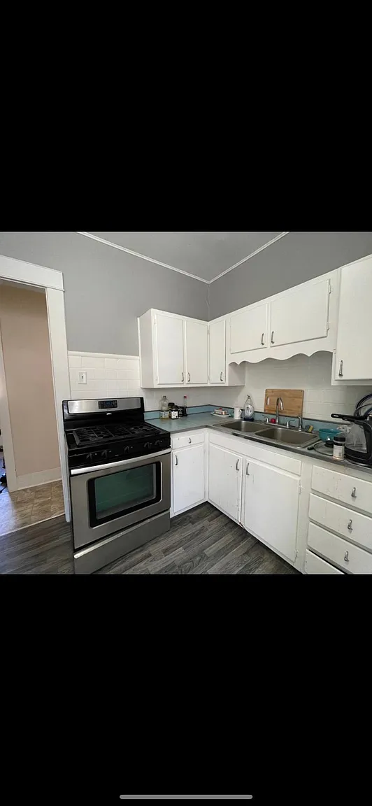 1816 Wilcox St photo 1