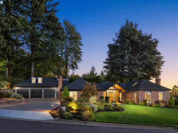 2366 Palisades Crest Dr, Lake Oswego, OR 97034