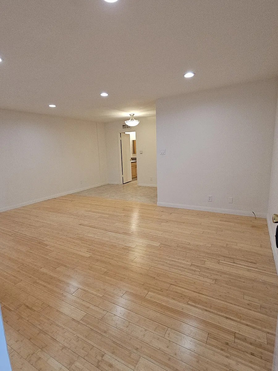 Building Photo - 1817 Federal Ave #3