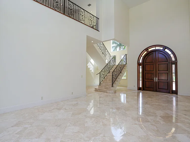 823 Cassena Rd — Photo 38