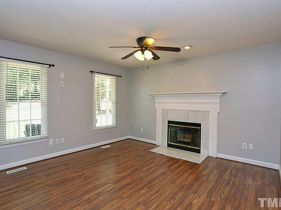4th image of 966 E Durness Ct