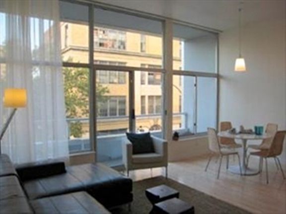 2nd image of 524 Saint Johns Pl APT 2C