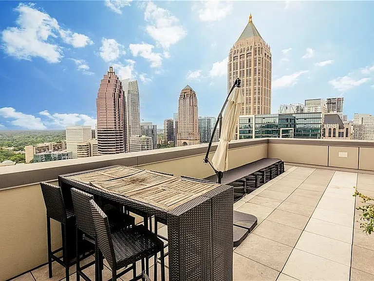 1280 W Peachtree St NW — Photo 1