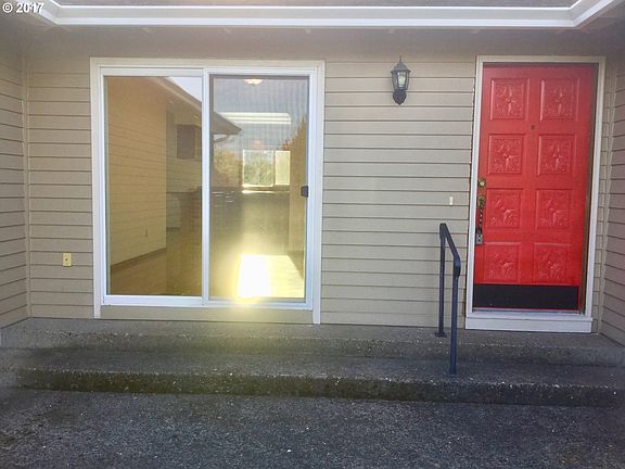 2nd image of 16197 SW Theresa Ct