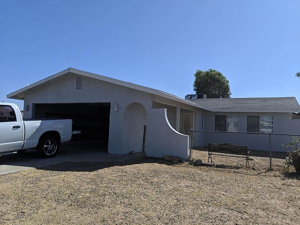 1st image of 9902 S Phoenix Dr