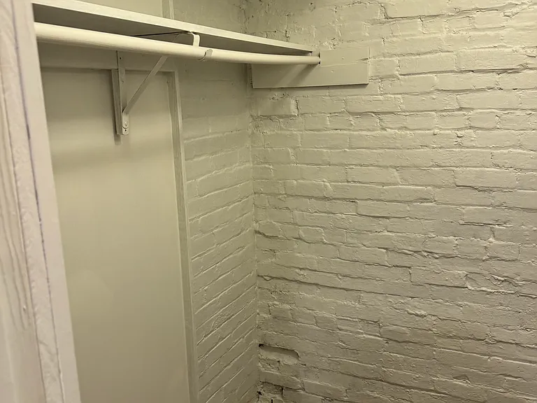 146 Hurt St NE #1 — Photo 15