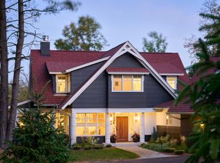 39 Windy Hill Rd, Sunfish Lake, MN 55077